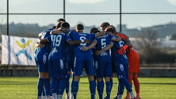 Lech dokonał już 3 transferów, a plotki nie milkną. Głośno mówi się o potrzebie sprowadzenia nowego lewego obrońcy, skrzydłowego i napastnika.