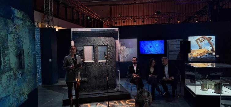 Obraz zawierający tekst, menu, w pomieszczeniu, zrzut ekranu
Zawartość wygenerowana przez AI może być niepoprawna.