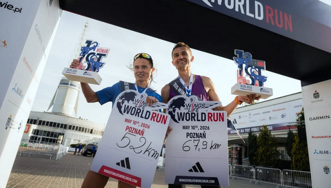 Dariusz Nożyński i Monika Brzozowska -zwycięzcy 13. edycji Wings for Life World-Run. Fot. Bartosz Woliński